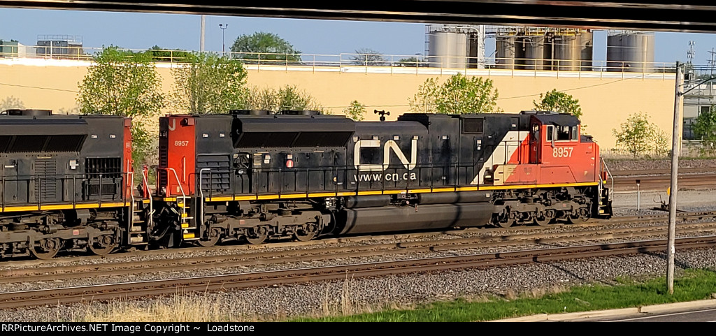 CN 8957